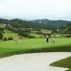Sân Golf SAM TUYỀN LÂM GOLF CLUB Đà Lạt