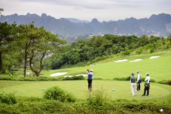 Lợi ích hay tác dụng của việc chơi golf là gì?