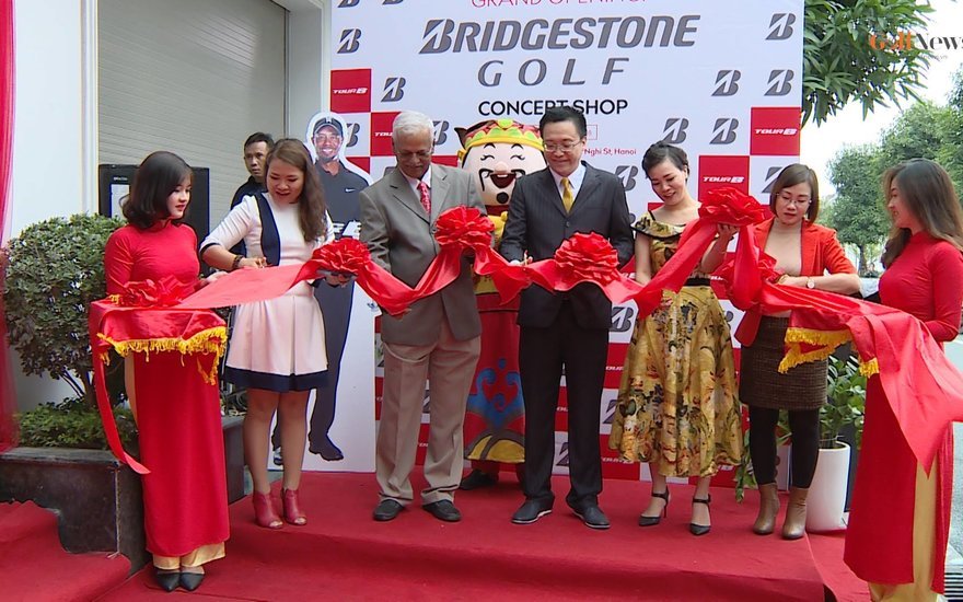 Cửa hàng gôn Bridgestone Golf Concept Shop tại Hà Nội
