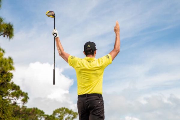 Bộ gậy golf Cobra King F9 giúp Rickie Fowler vô địch Waste Management Phoenix Open 2019