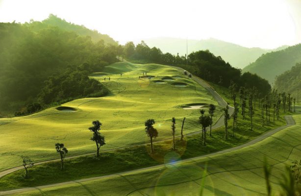 Sân Golf Hoà Bình Geleximco Hilltop Valley Golf Club Địa Hình Khó Và Đẹp Nhất Việt Nam