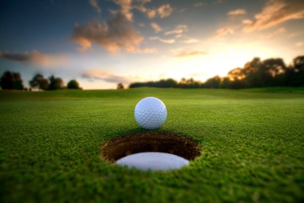 Hướng Dẫn Golfer Cách Vượt Qua Áp Lực (Xả Stress) Trên Sân Golf