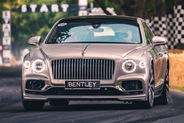 Bộ Gậy Gôn (Golf) Bentley - Mừng 100 Năm Hãng Xe Hơi Bentley 2019