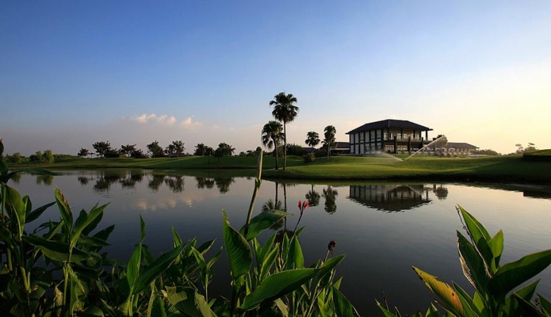 Sân Gôn (Golf) Vân Trì (Van Tri Golf Club) Tại Hà Nội