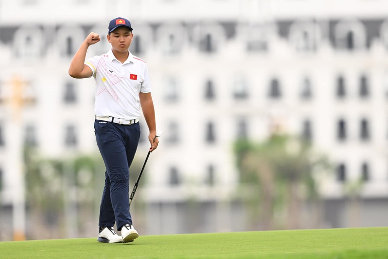 Golfer Nguyễn Anh Minh của Việt Nam suýt gây địa chấn ở SEA Games 31